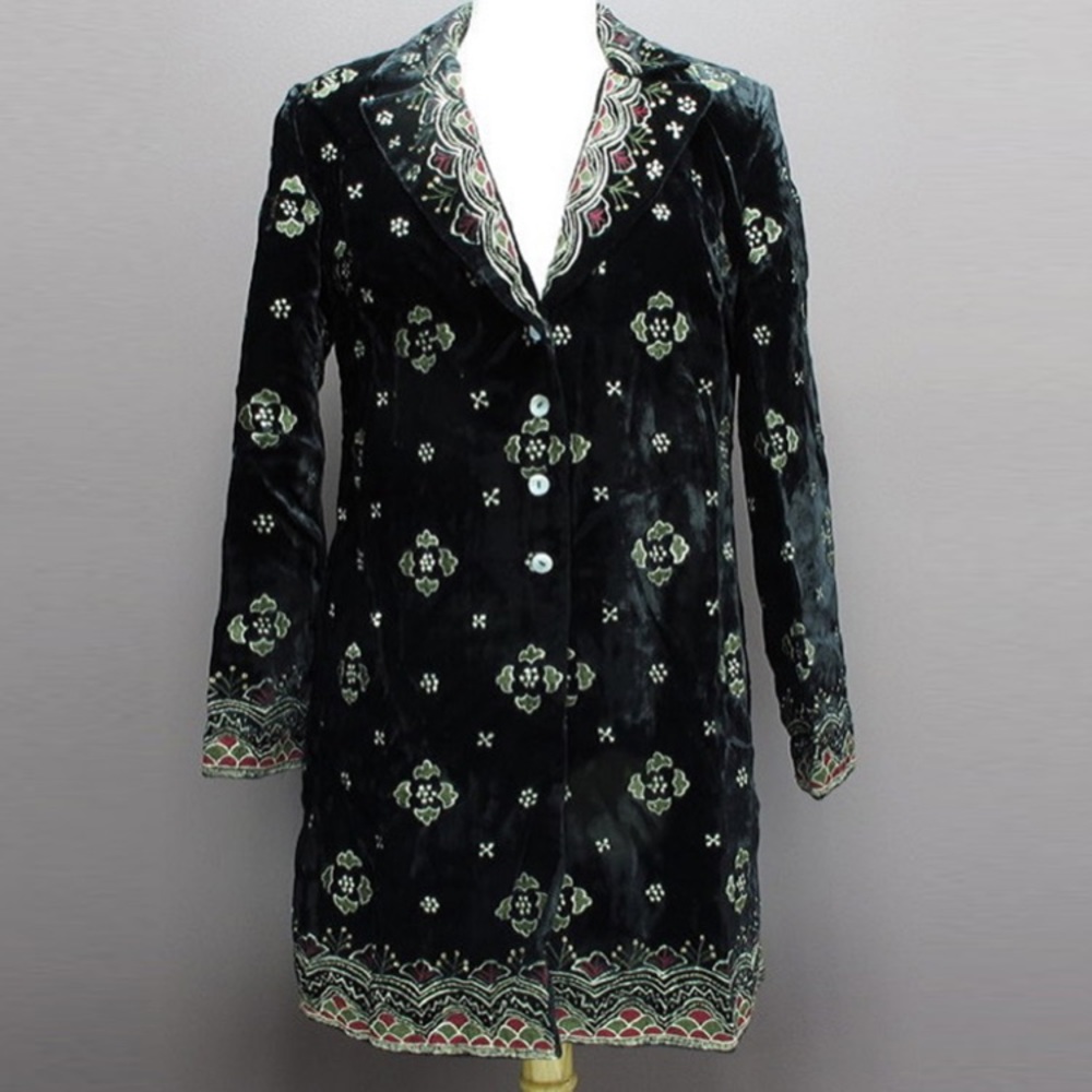 Moyna Black Velvet Embroidered Jacket w/ Sequin